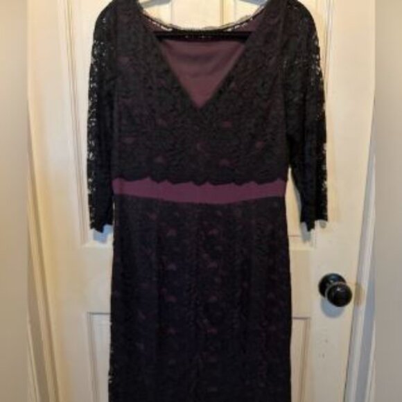 Boden Lace Overlay Cocktail Dress - Picture 2 of 6